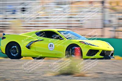 media/Oct-18-2025-Extreme Speed (Sat) [[d6d7e1fef1]]/Red-Green/